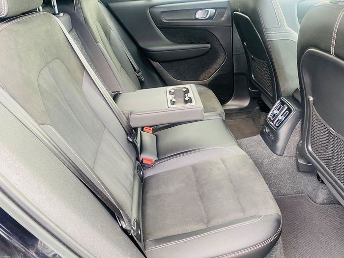 Volvo XC40 2023