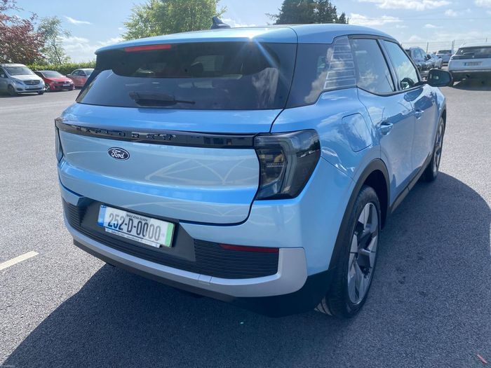 Ford Explorer 2025