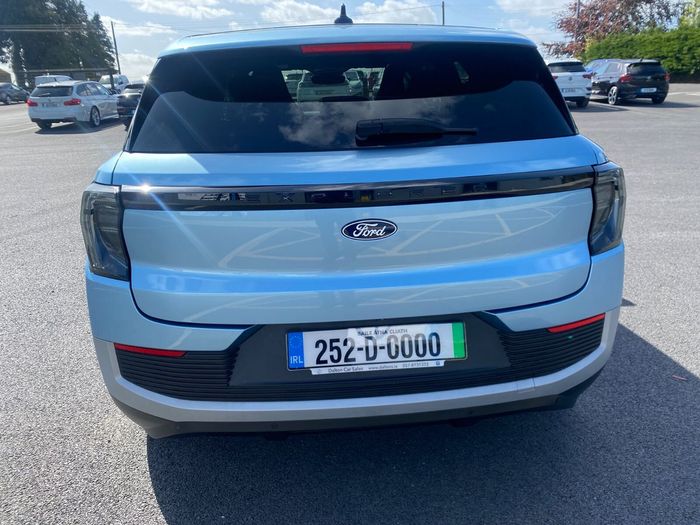 Ford Explorer 2025