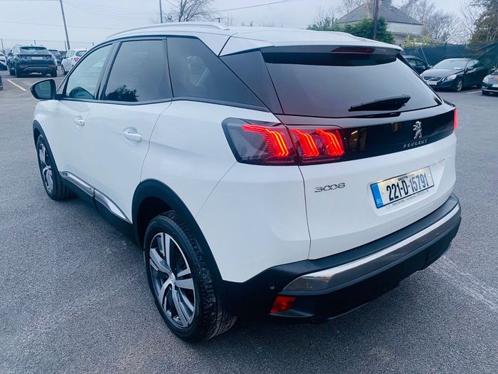 Peugeot 3008 2022