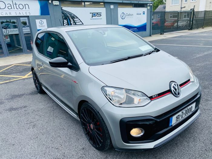 Volkswagen Up! 2019