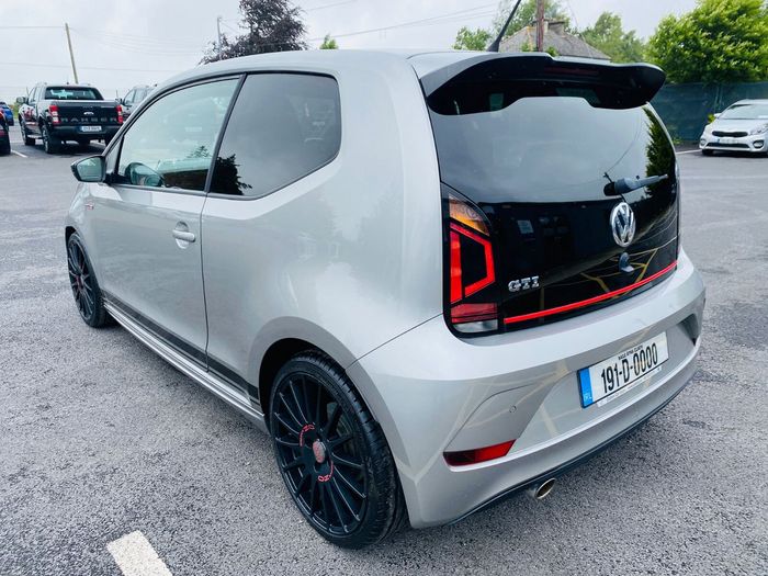 Volkswagen Up! 2019