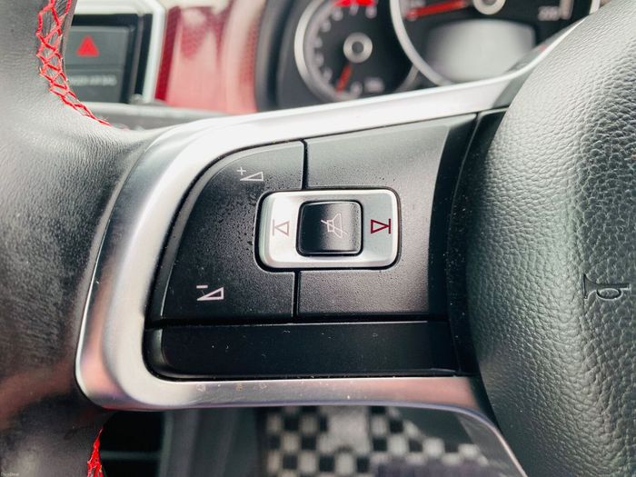Volkswagen Up! 2019