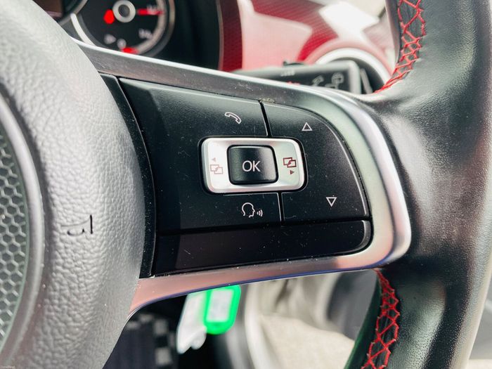 Volkswagen Up! 2019