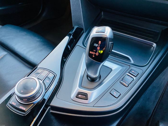 BMW 3 Series 2018