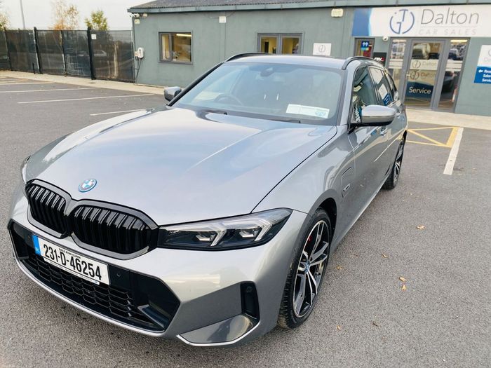 BMW 3 Series 2023