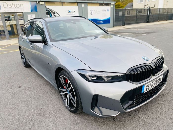 BMW 3 Series 2023