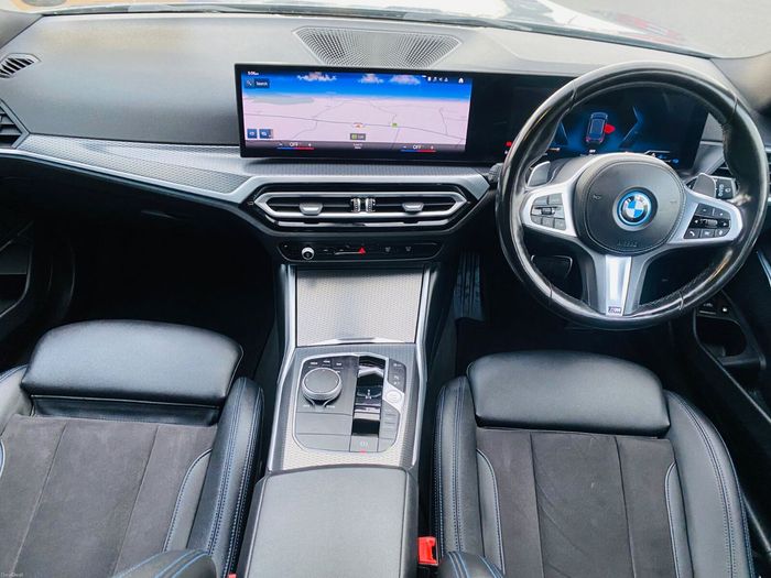 BMW 3 Series 2023