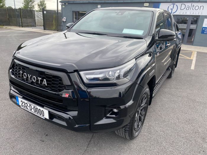 Toyota HiLux 2023