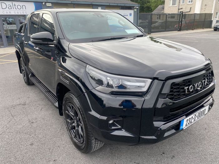Toyota HiLux 2023