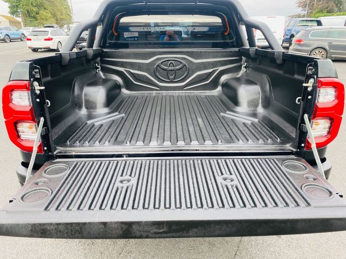 Toyota HiLux 2023