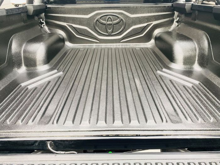 Toyota HiLux 2023
