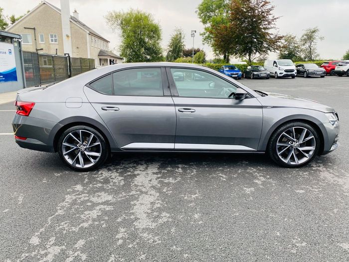 Skoda Superb 2022