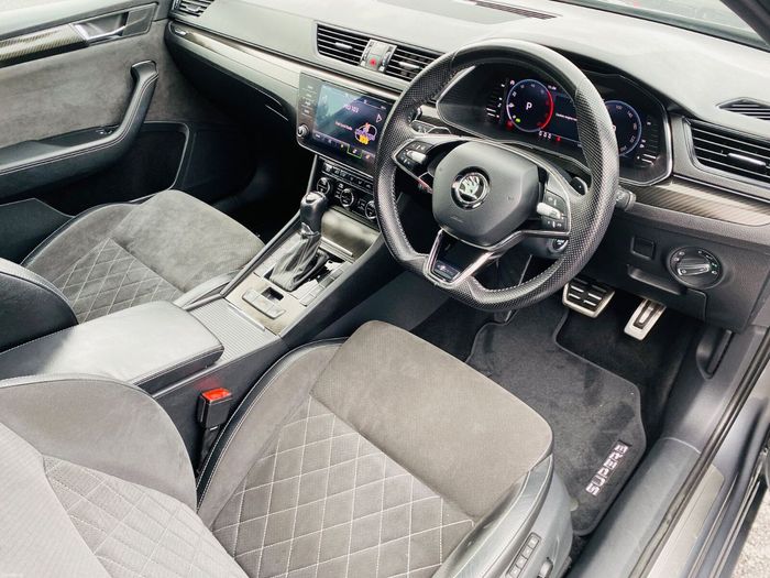 Skoda Superb 2022