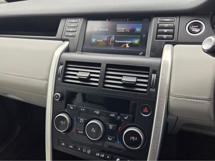 Land Rover Discovery Sport 2017