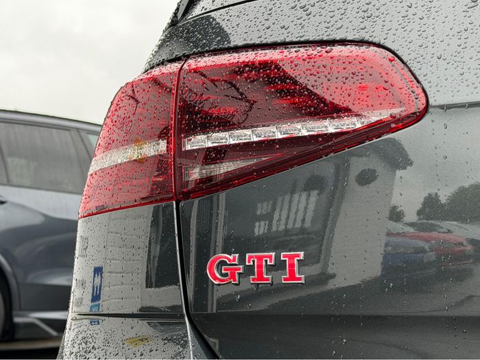 Volkswagen Golf 2016