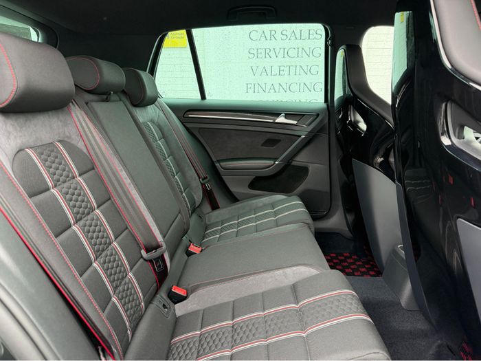 Volkswagen Golf 2016