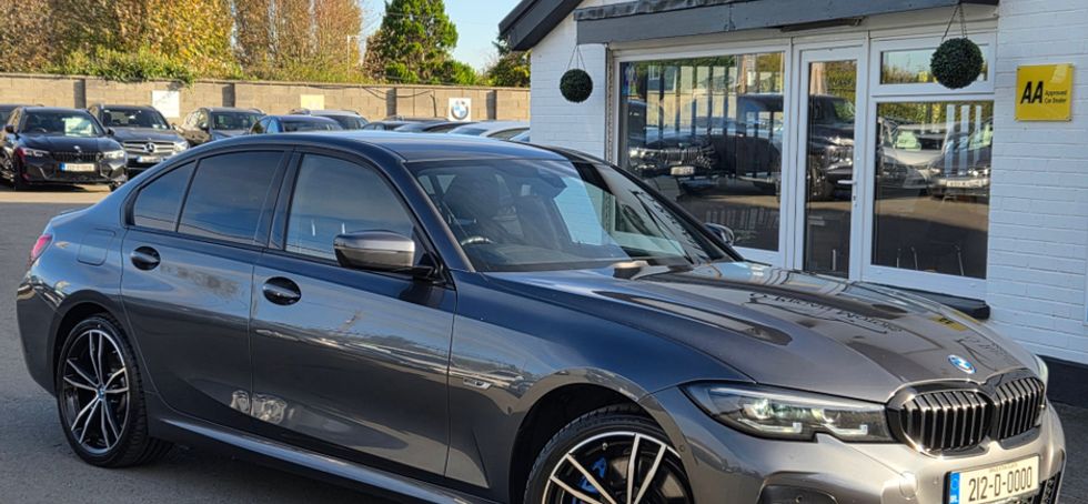 BMW 3 Series 2021