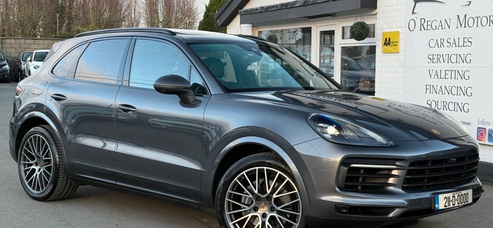 Porsche Cayenne 2021