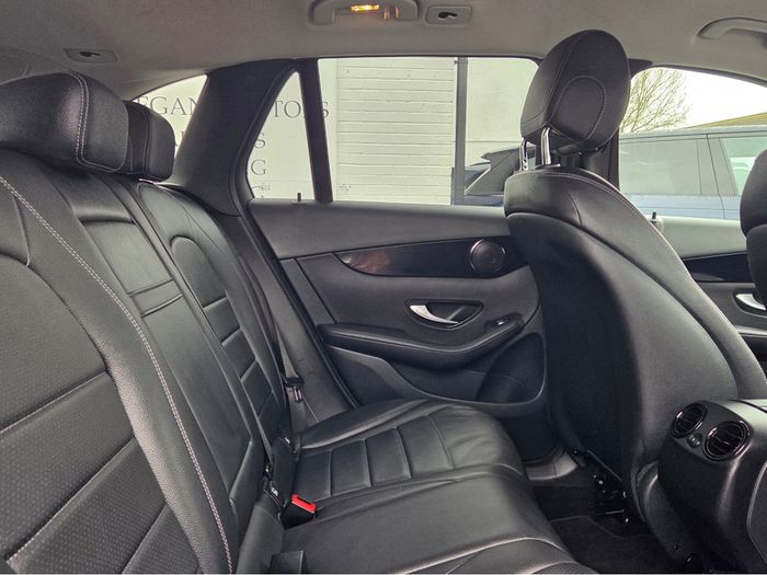 Mercedes-Benz GLC-Class 2019
