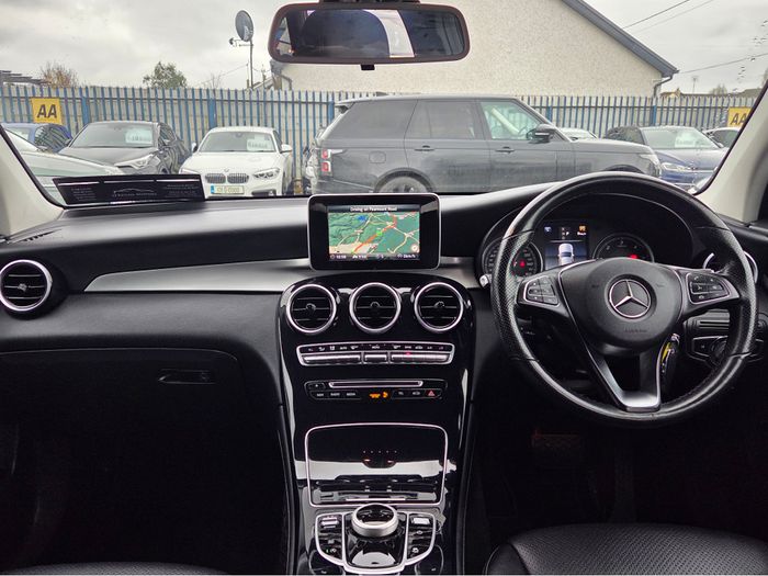 Mercedes-Benz GLC-Class 2019