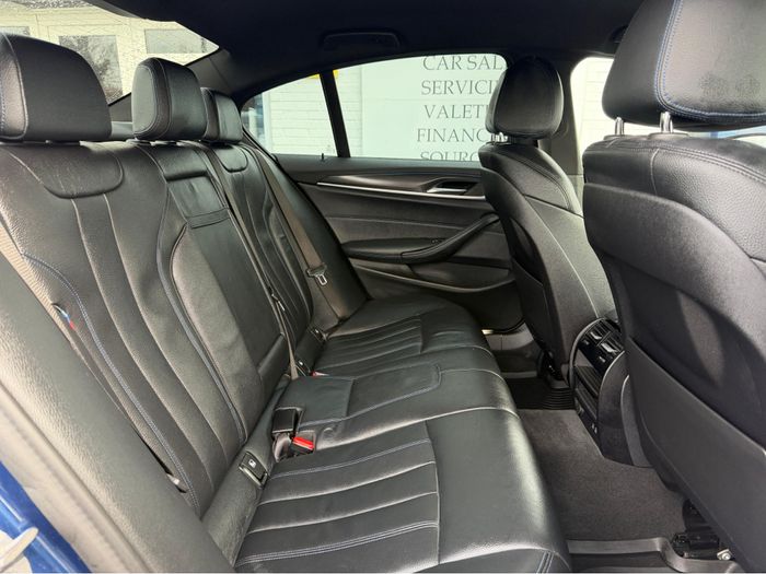 BMW 5 Series 2023
