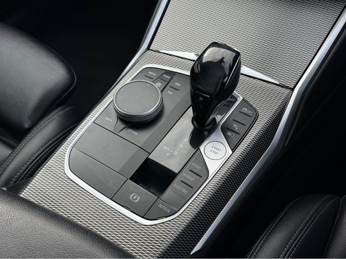 BMW 3 Series 2019