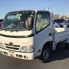 Toyota Dyna 2015