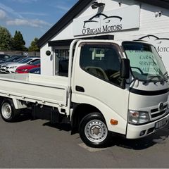 Toyota Dyna 2015