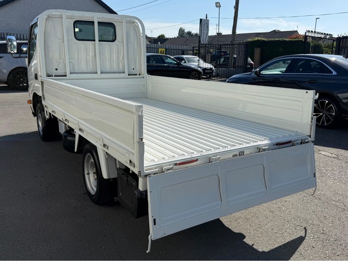 Toyota Dyna 2015