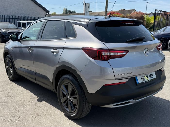 Opel GRANDLAND X 2019