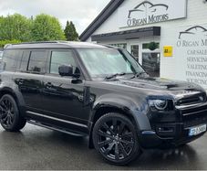 Land Rover Defender 2022