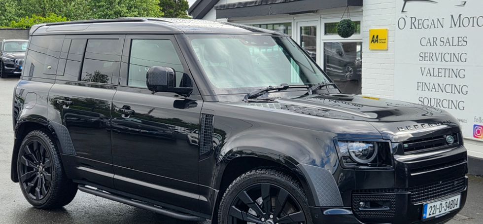 Land Rover Defender 2022