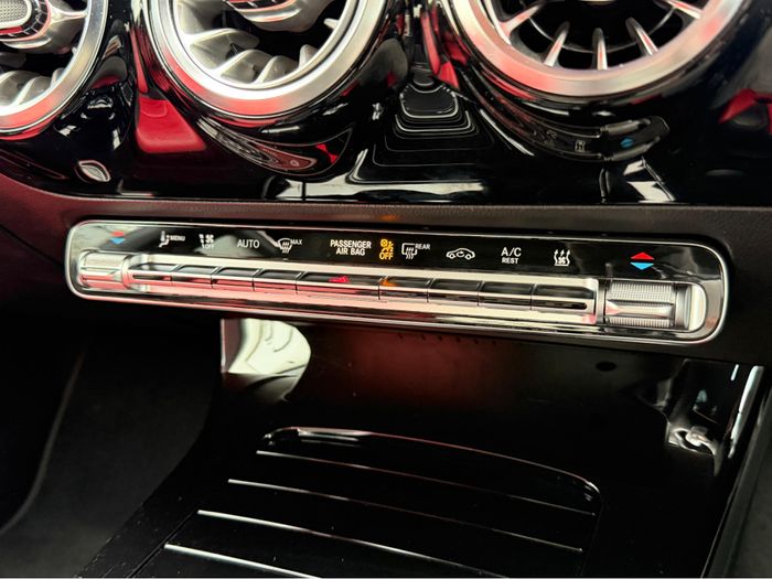 Mercedes-Benz CLA Class 2022