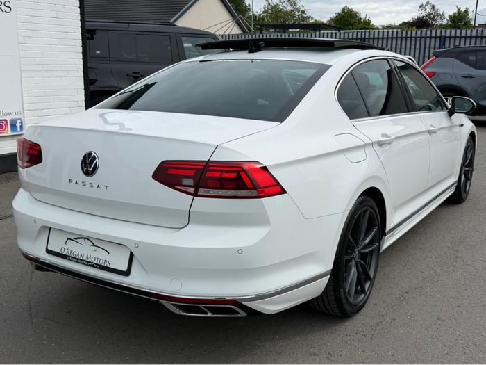 Volkswagen Passat 2022
