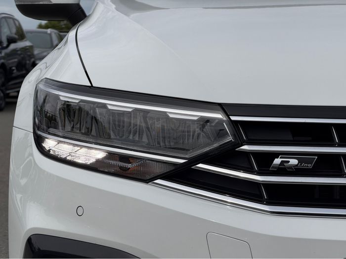 Volkswagen Passat 2022