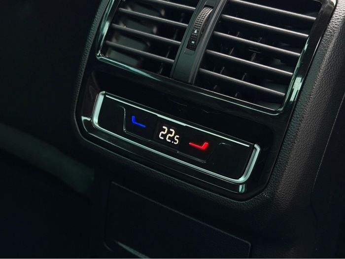 Volkswagen Passat 2022