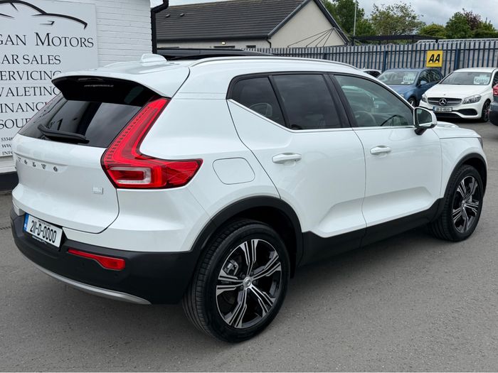 Volvo XC40 2021