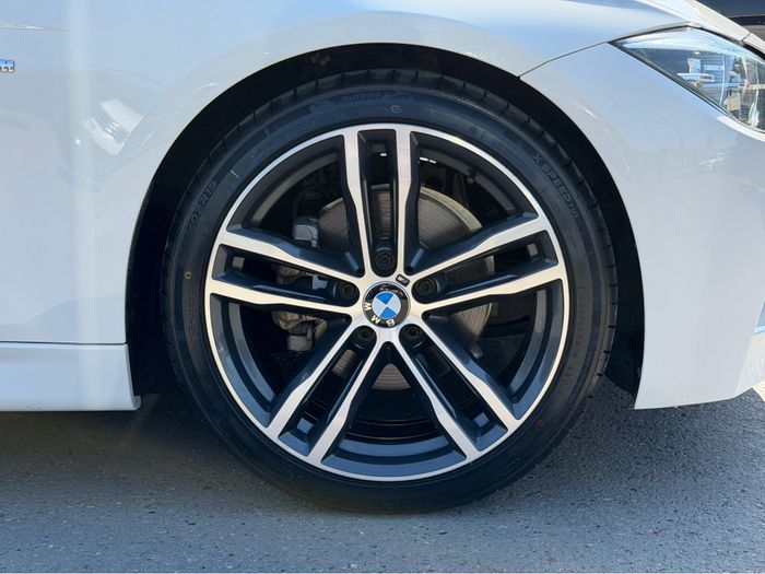 BMW 3 Series 2017