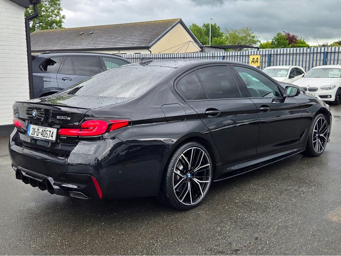 BMW 5 Series 2021