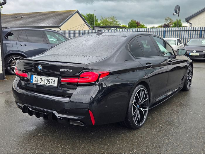 BMW 5 Series 2021