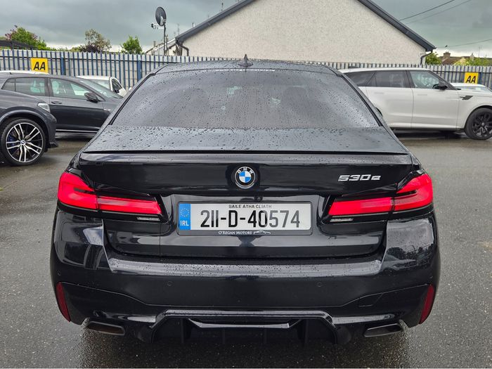 BMW 5 Series 2021