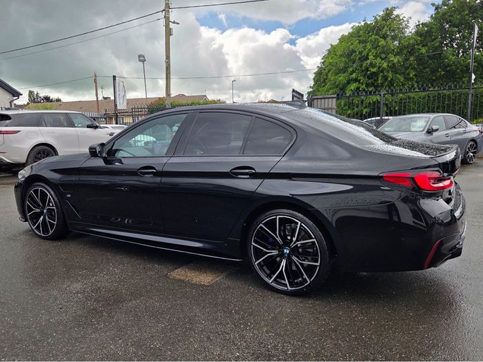 BMW 5 Series 2021