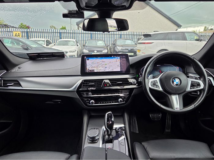 BMW 5 Series 2021