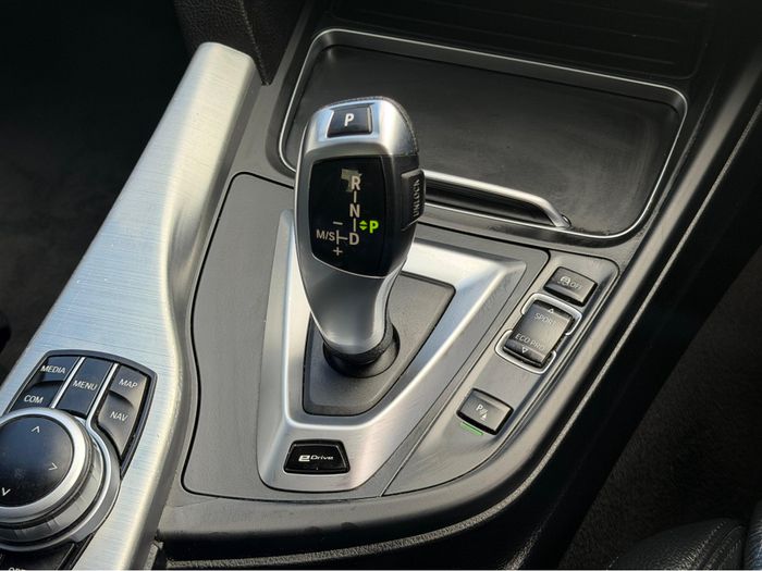BMW 3 Series 2018