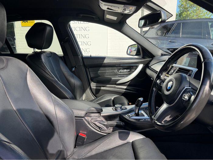 BMW 3 Series 2018