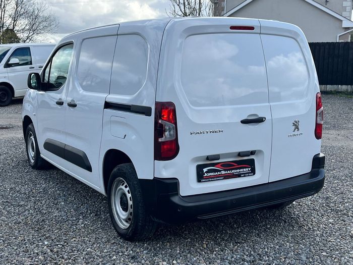 Peugeot Partner 2023