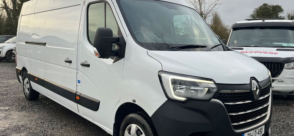 Renault Master 2021