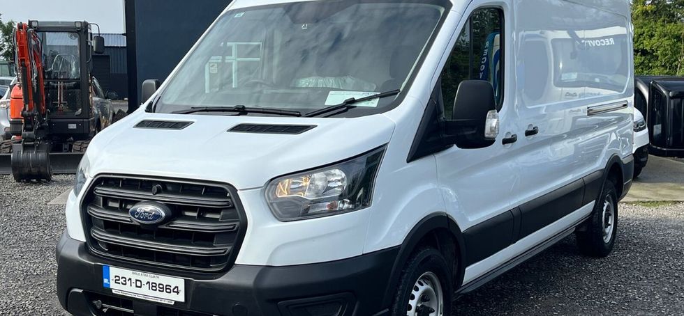 Ford Transit 2023