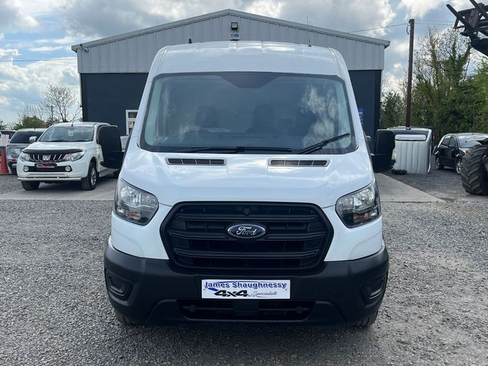 Ford Transit 2021